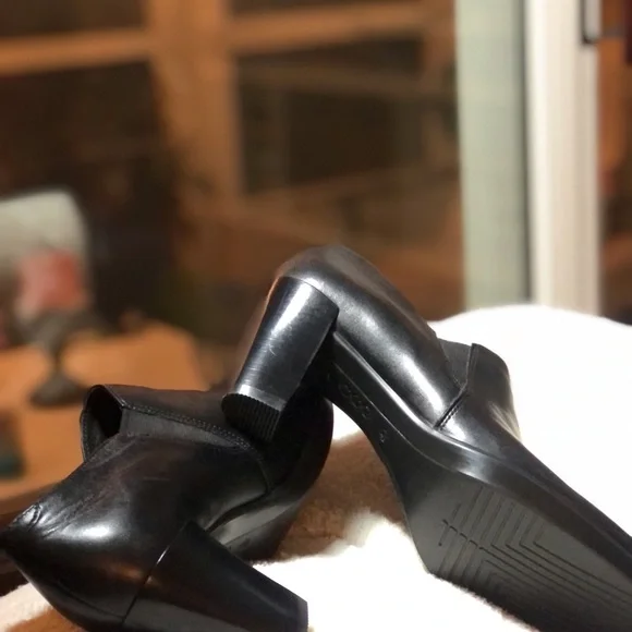 ECCO Heeled Leather Booties - Picture 5 of 5